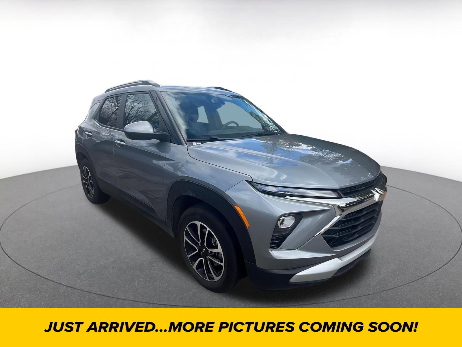 Used 2025 Chevrolet TrailBlazer LT