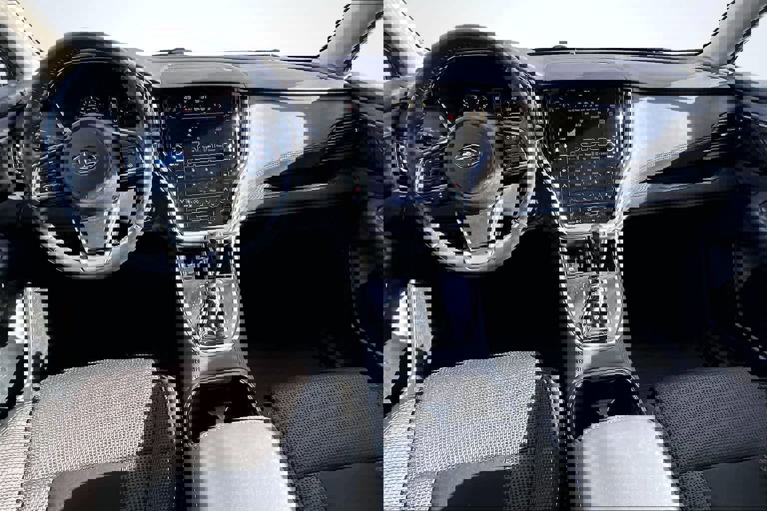 Used 2023 Subaru Outback Premium image 10