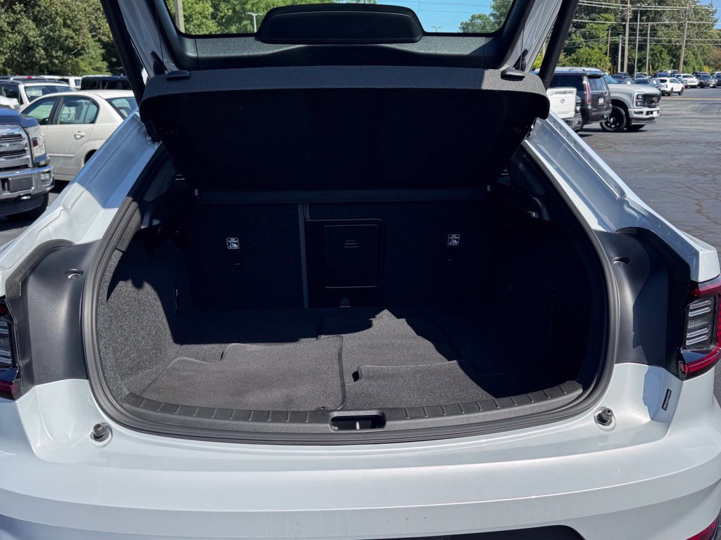 Used 2024 Polestar Polestar 2 RWD image 37
