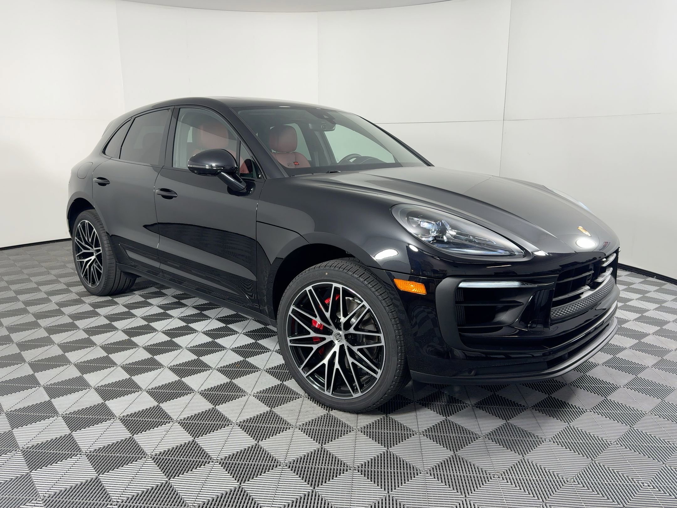 Used 2026 Porsche Macan S image 7