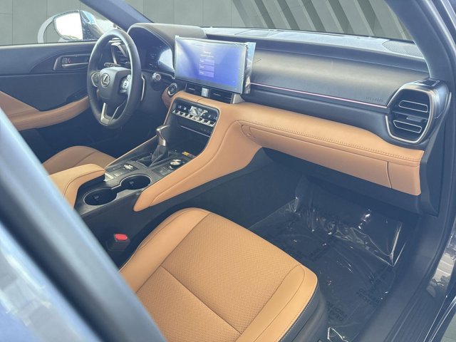 Certified 2026 Lexus IS 350 F Sport RWD image 26