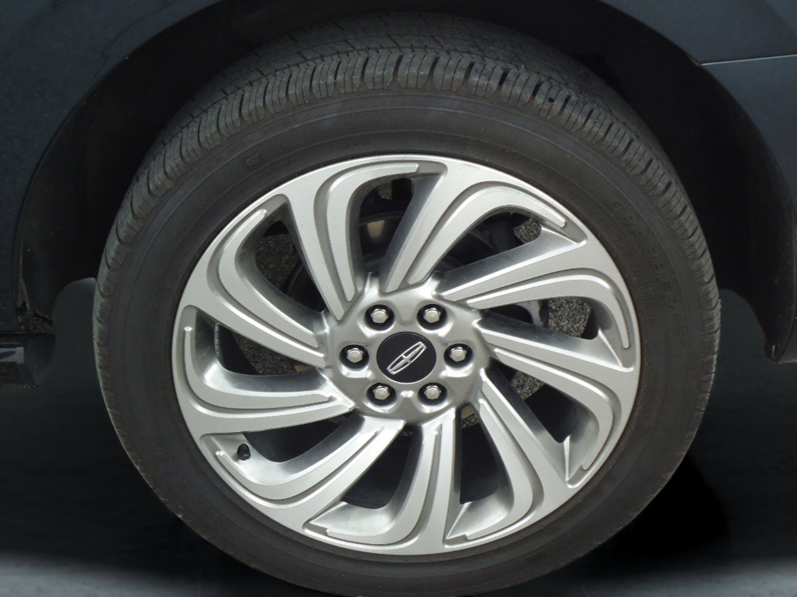 Certified 2024 Lincoln Navigator Reserve AWD/4WD image 9