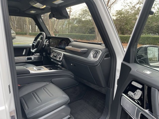 Used 2025 Mercedes-Benz G 550 image 10