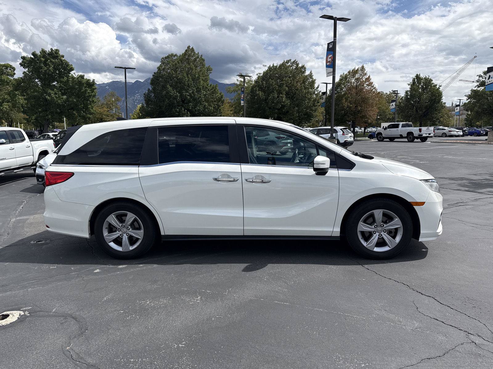 Used 2019 Honda Odyssey EX-L image 3