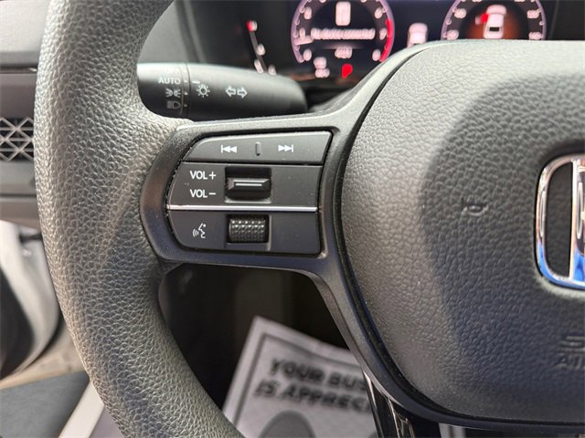 Used 2023 Honda Accord EX image 15