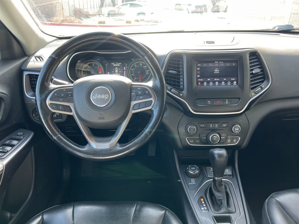 Used 2021 Jeep Cherokee Latitude Plus image 19