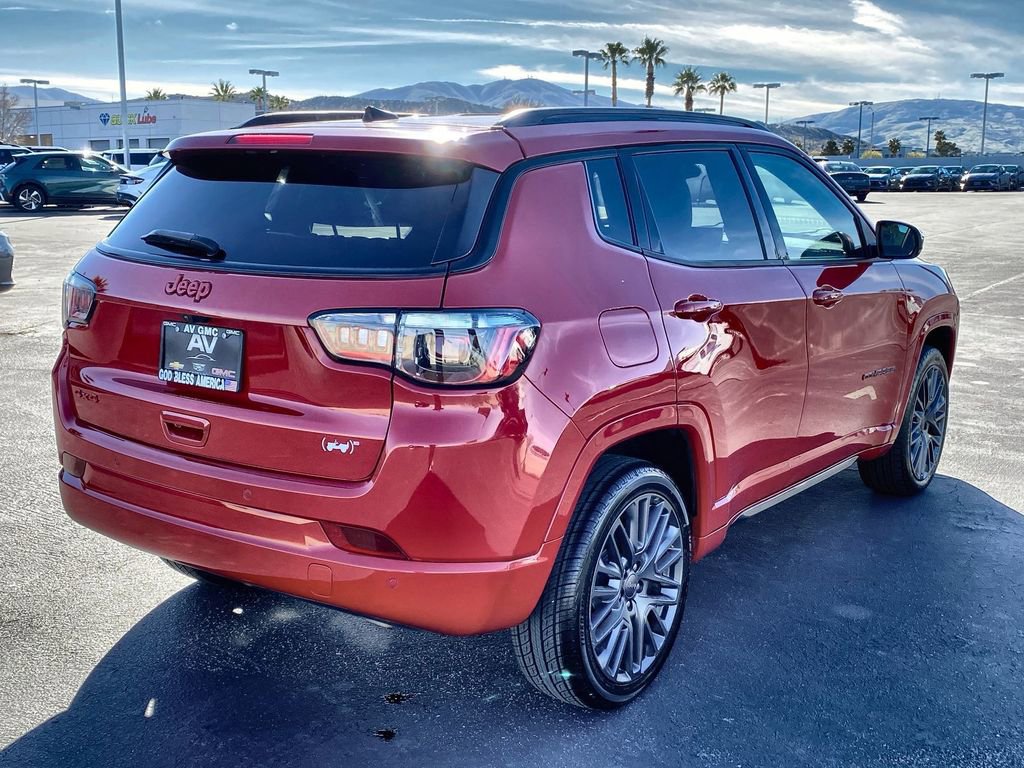 Used 2023 Jeep Compass Limited image 37