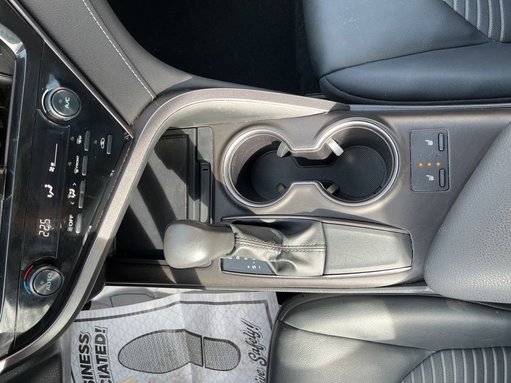 Used 2024 Toyota Camry SE image 32