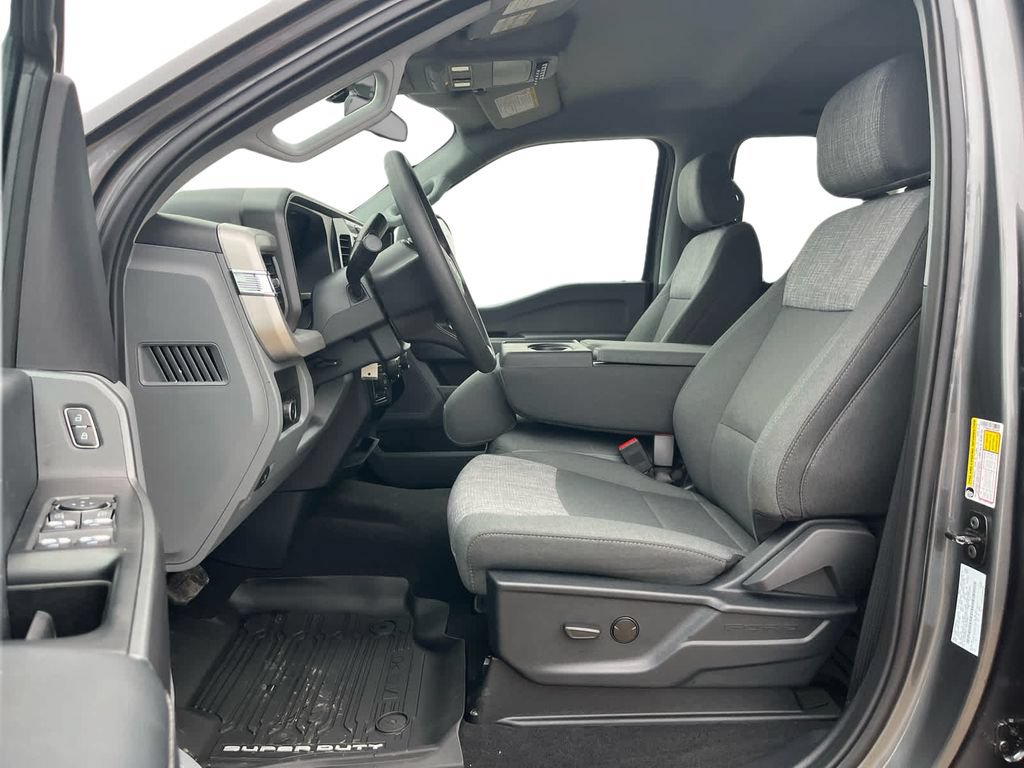 New 2026 Ford F350 XLT w/ 360-Degree Camera Package AWD/4WD image 9