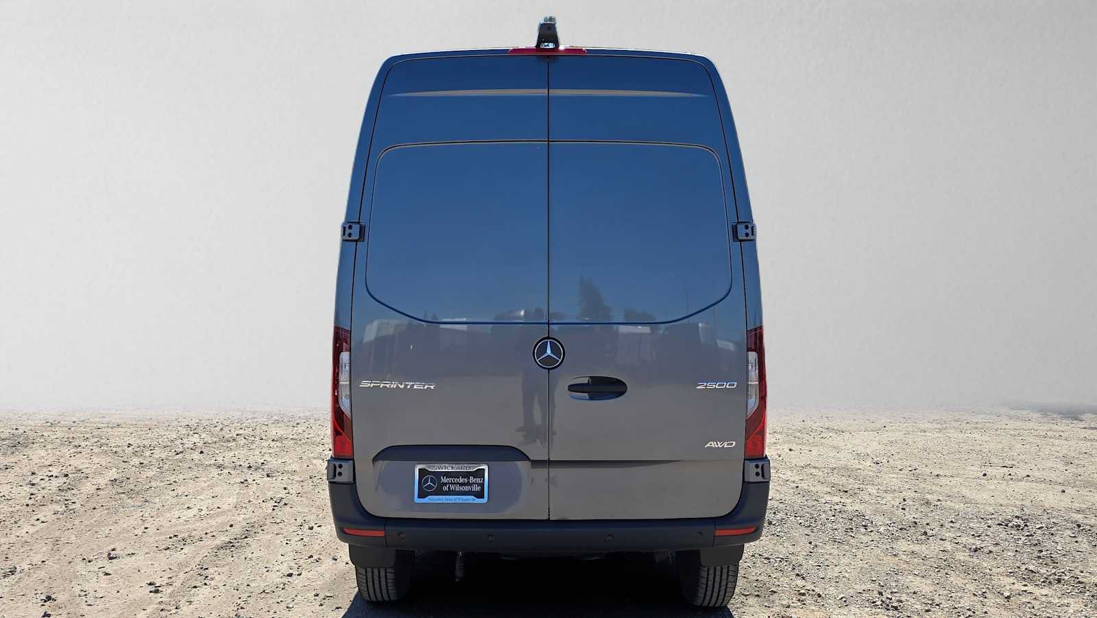 Used 2026 Mercedes-Benz Sprinter 2500 image 4