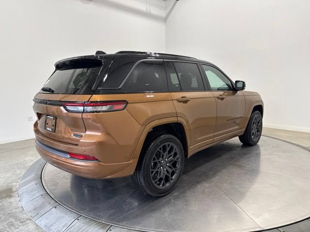 New 2026 Jeep Grand Cherokee Summit AWD/4WD image 7