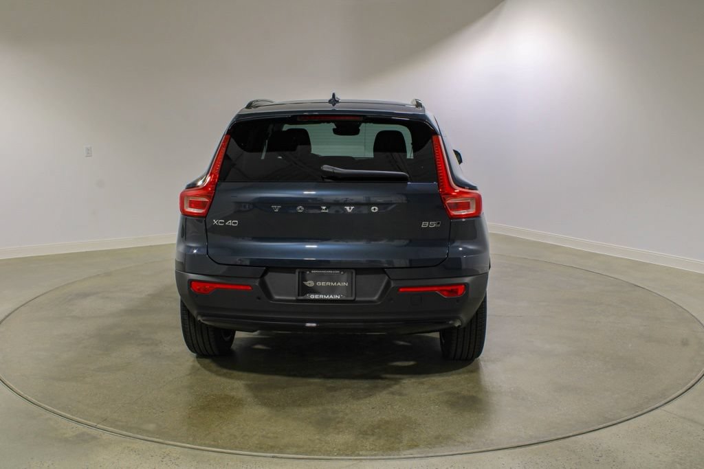 New 2026 Volvo XC40 B5 Ultra w/ Protection Package Premier AWD/4WD image 4