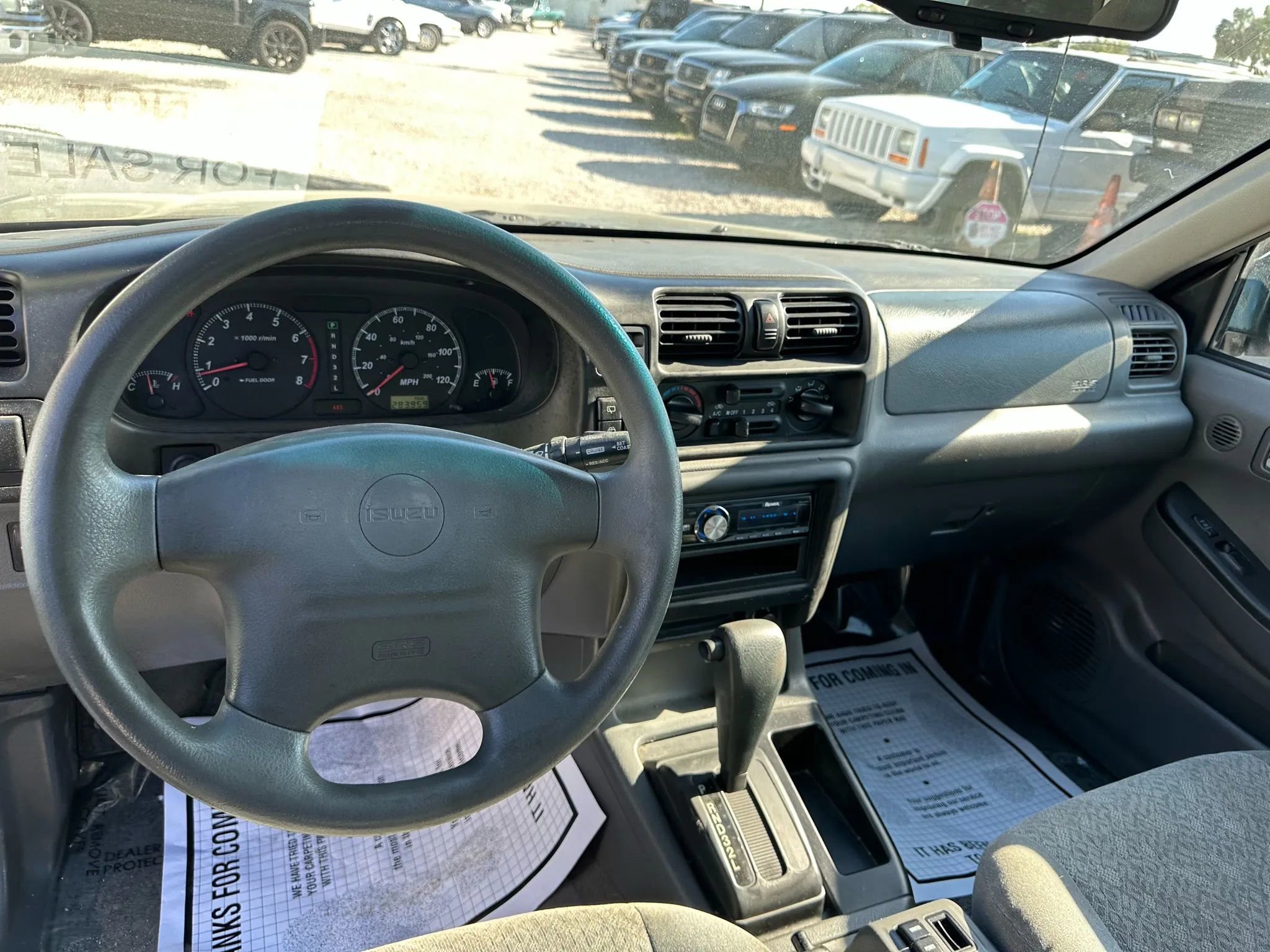 Used 2001 Isuzu Rodeo S image 15