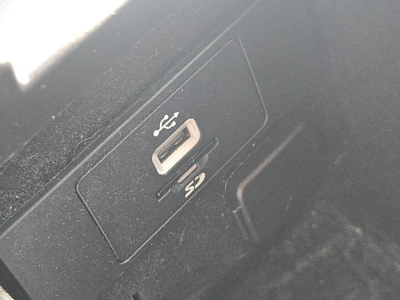 Used 2016 Lincoln MKZ AWD w/ Equipment Group 300A Reserve image 21