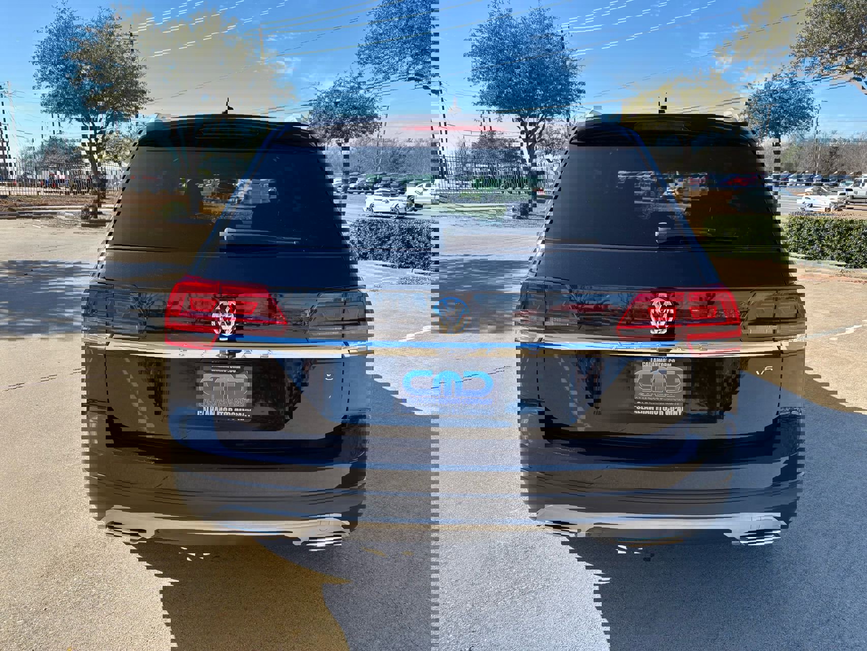 Used 2018 Volkswagen Atlas Launch Edition image 6