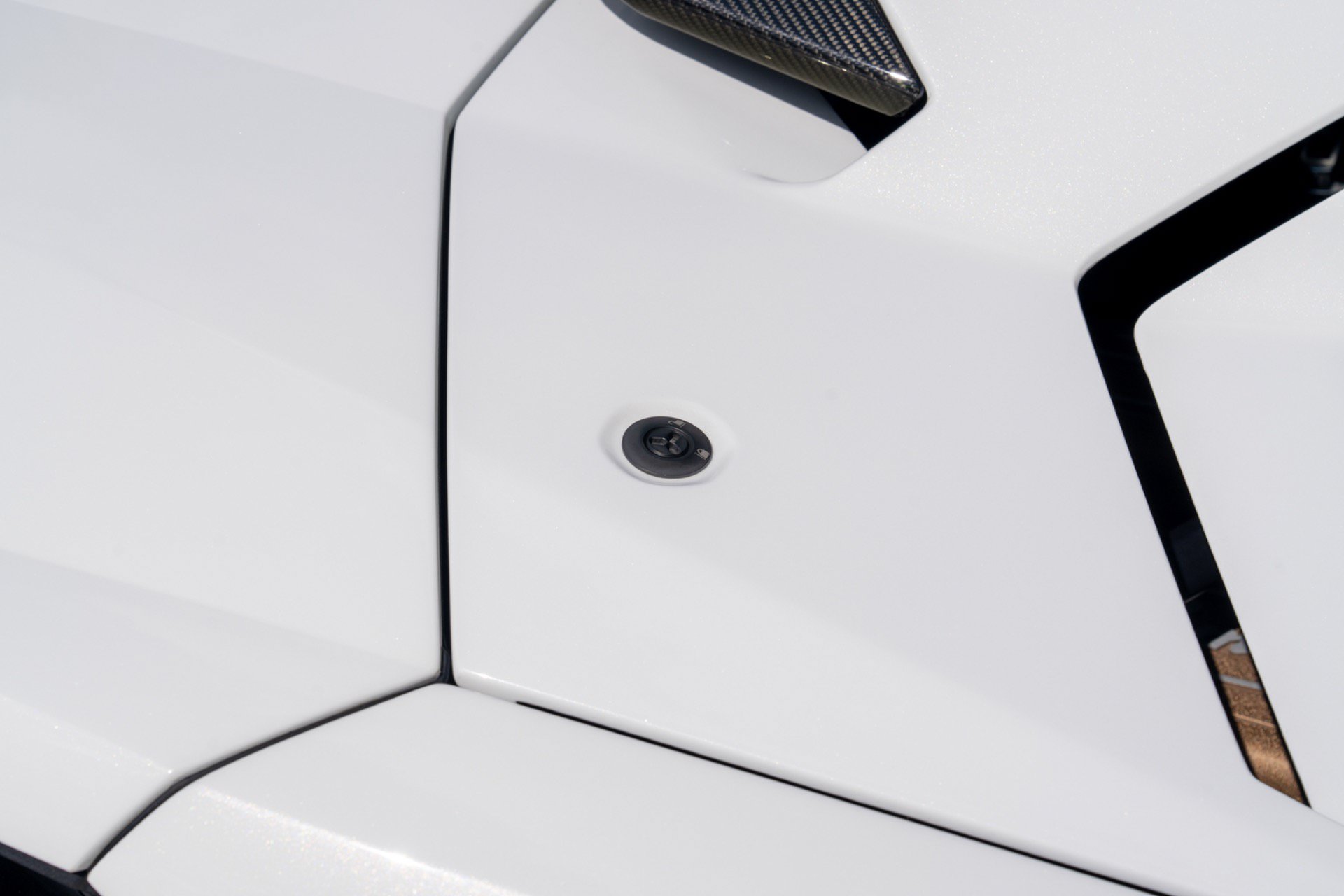 Used 2021 Lamborghini Huracan STO RWD image 61