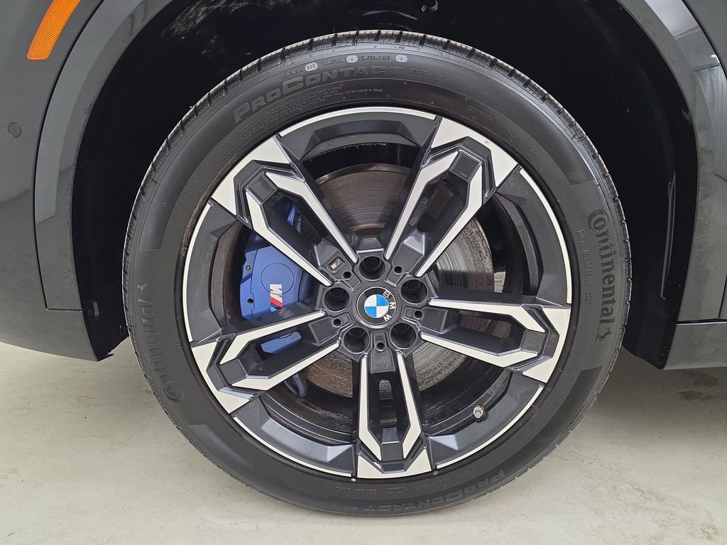 Certified 2025 BMW X2 xDrive28i w/ M Sport Package AWD/4WD image 11