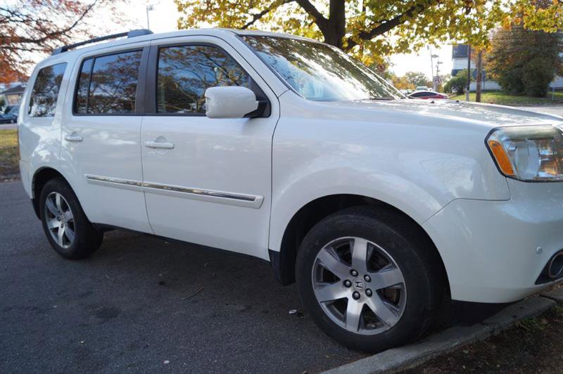 Used 2014 Honda Pilot Touring image 13
