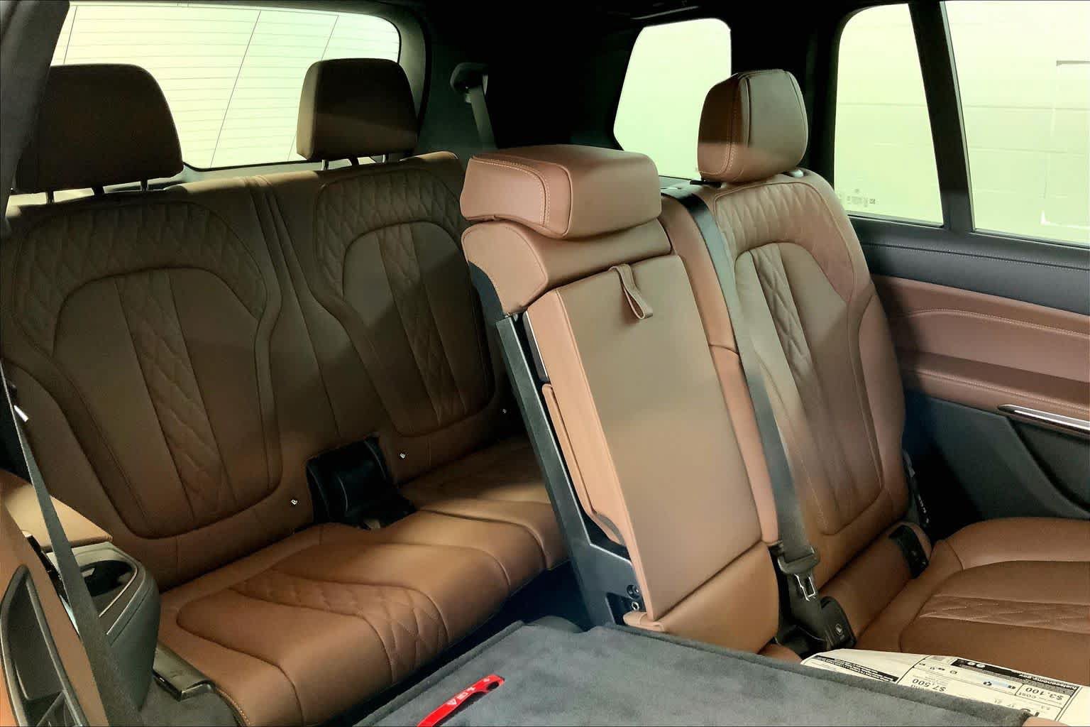 New 2027 BMW X7 M60i AWD/4WD image 19