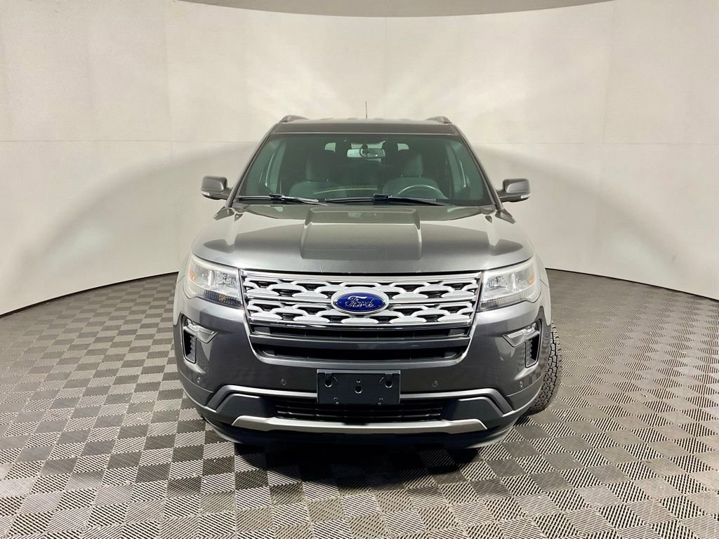 Used 2019 Ford Explorer XLT w/ Equipment Group 201A AWD/4WD image 9