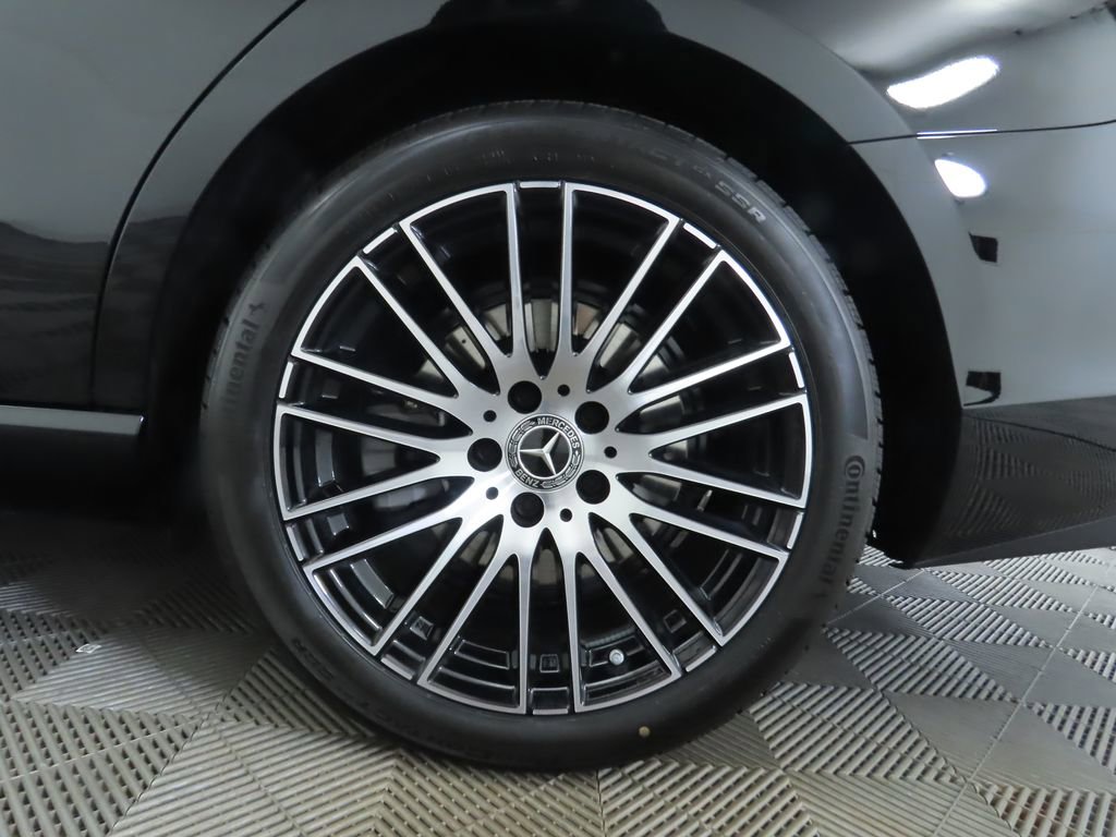 New 2026 Mercedes-Benz C 300 Sedan image 33