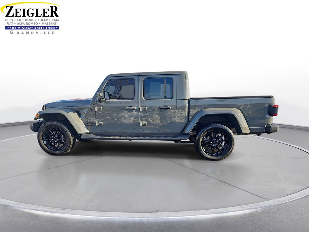Certified 2022 Jeep Gladiator Overland image 8