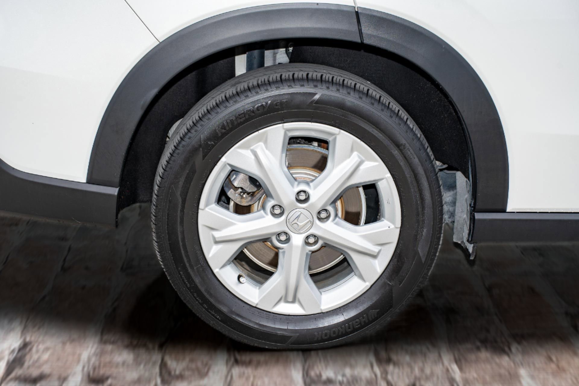 Used 2023 Honda HR-V LX image 40