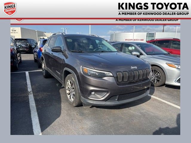 Used 2019 Jeep Cherokee Latitude Plus w/ Comfort/Convenience Group image 1