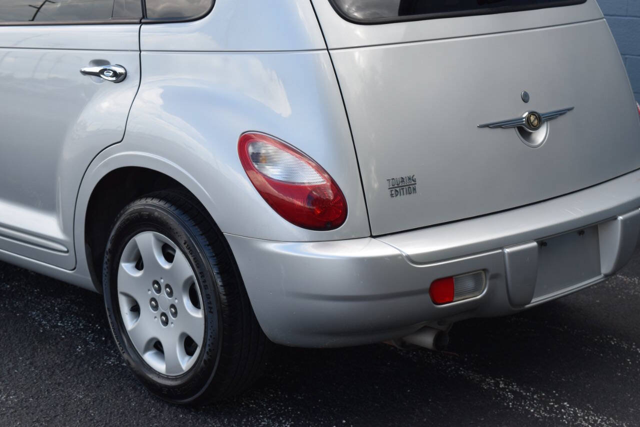 Used 2006 Chrysler PT Cruiser Touring FWD image 8