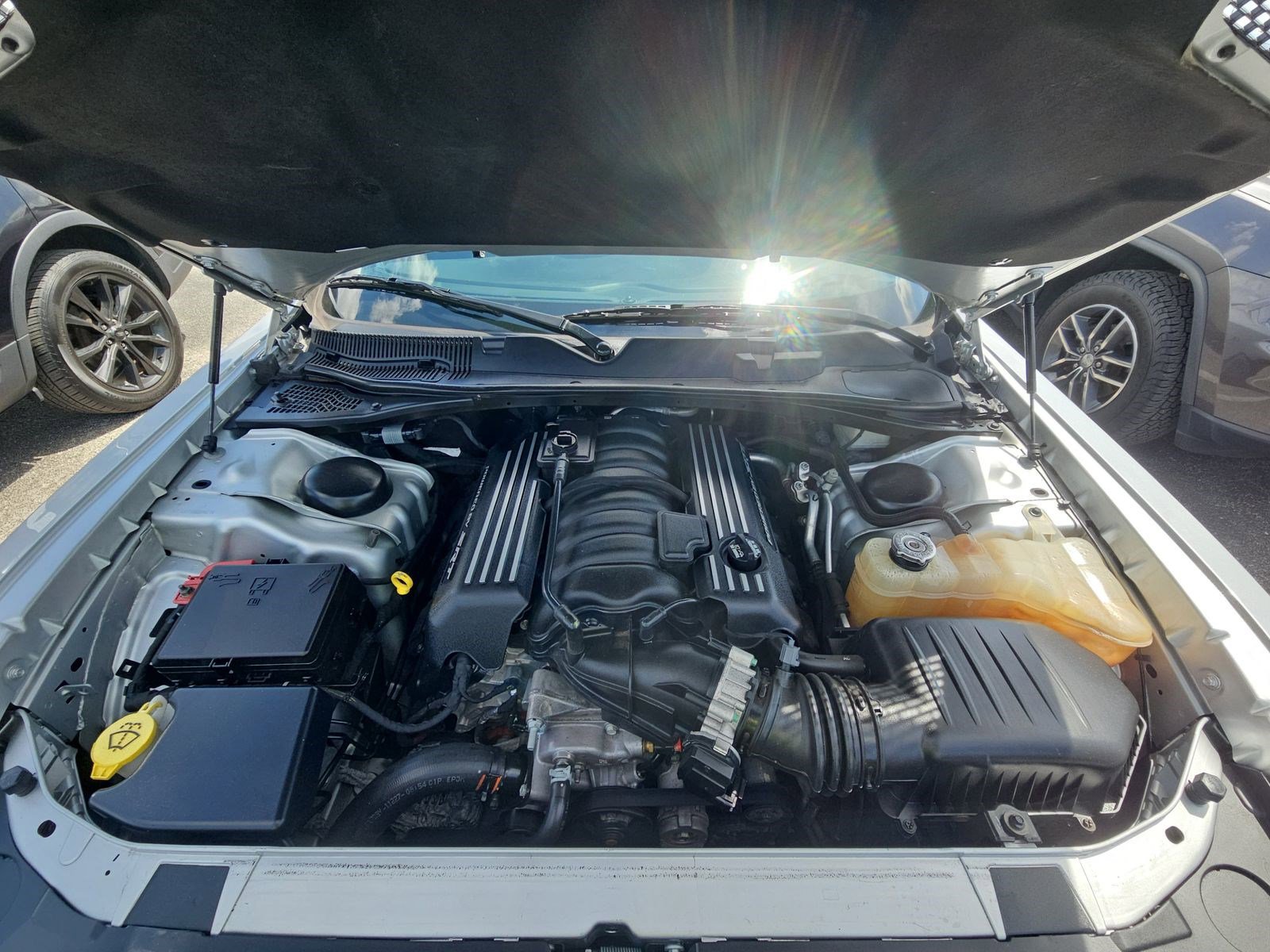 Used 2019 Dodge Challenger R/T Scat Pack w/ Dynamics Package RWD image 19