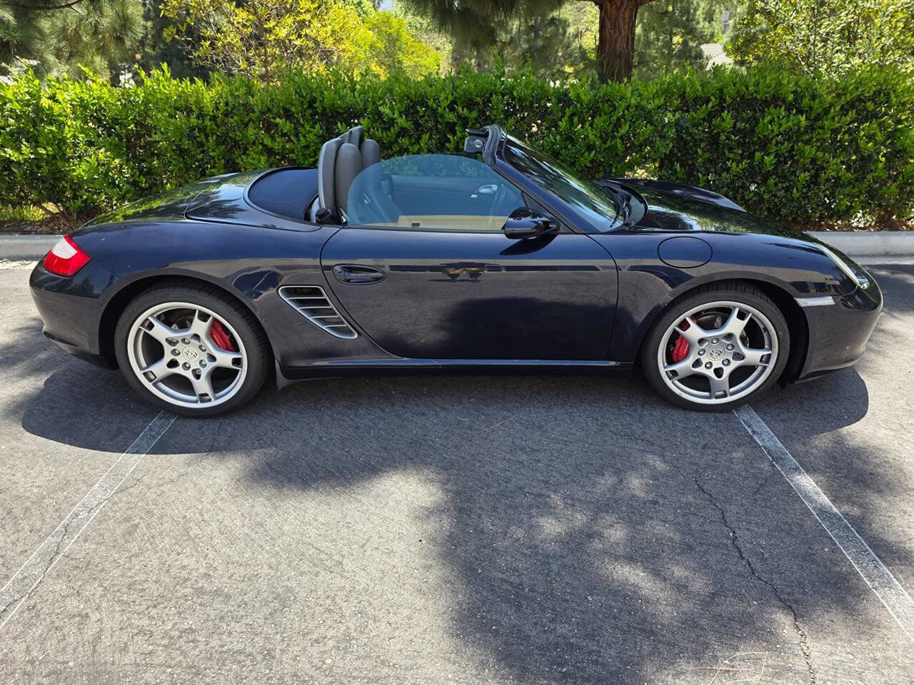 Used 2005 Porsche Boxster S RWD image 2
