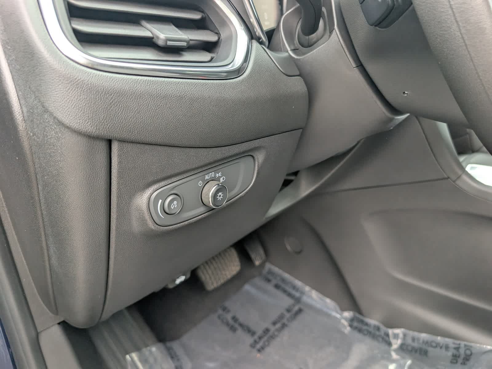 Certified 2022 Chevrolet Equinox LS FWD image 20
