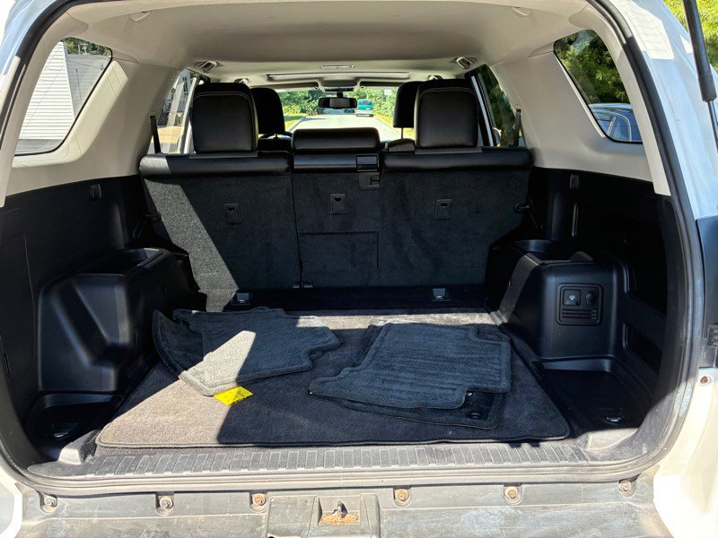 Used 2014 Toyota 4Runner SR5 Premium AWD/4WD image 18