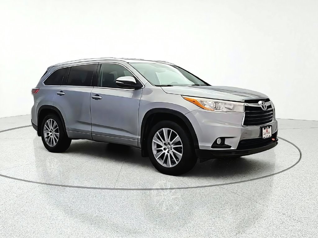 Used 2015 Toyota Highlander XLE AWD/4WD image 8