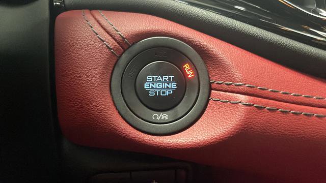 Used 2022 Dodge Durango R/T w/ Tow 'N Go Package AWD/4WD image 22