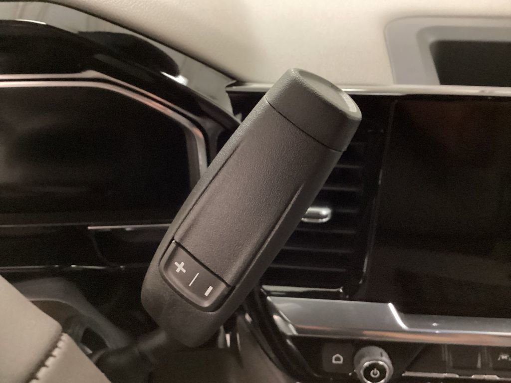 New 2026 Chevrolet Silverado 1500 LT w/ Z71 Off-Road Package AWD/4WD image 16