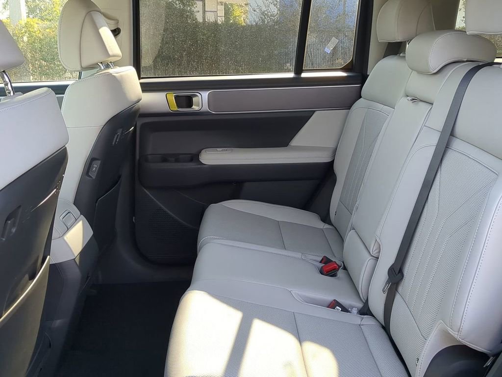 New 2026 Hyundai Santa Fe SEL image 16