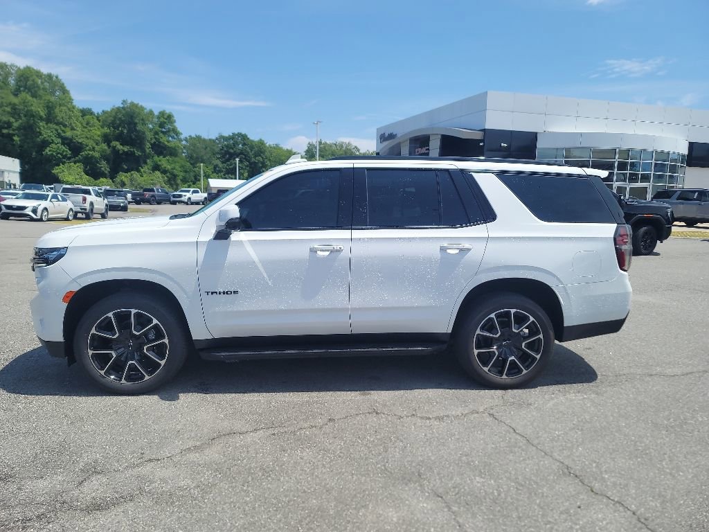 Used 2023 Chevrolet Tahoe RST w/ Luxury Package RWD image 4