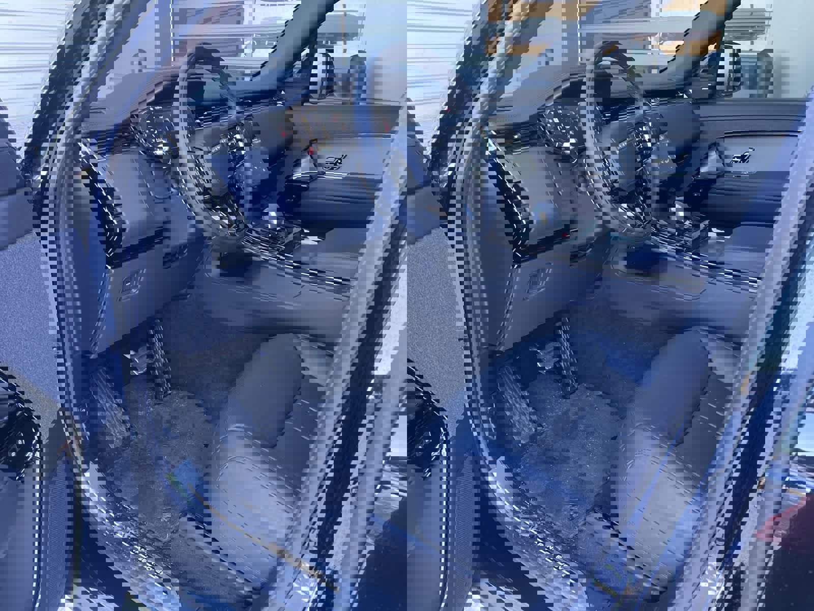 Used 2025 Land Rover Range Rover Sport Dynamic SE image 19