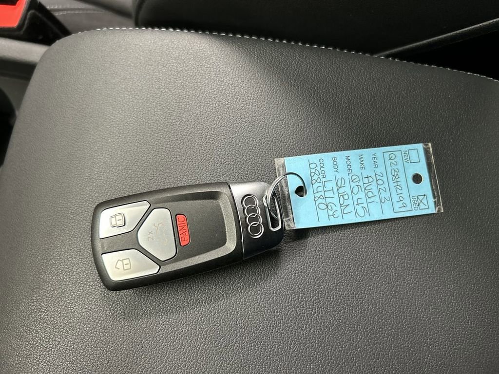 Used 2023 Audi Q5 2.0T Premium Plus w/ Premium Plus Package image 12