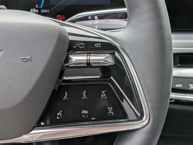 New 2026 Cadillac Lyriq Luxury RWD image 26