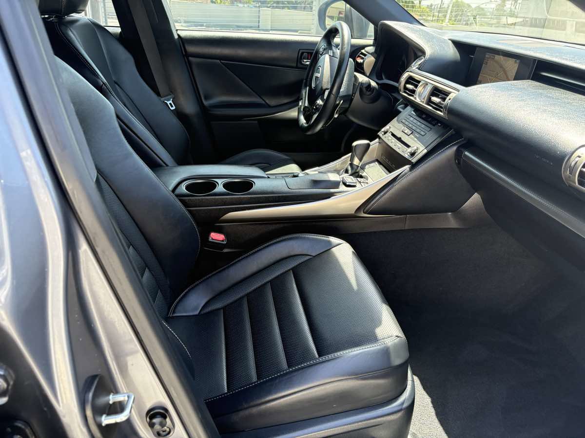 Used 2016 Lexus IS 200t w/ F Sport Package image 25