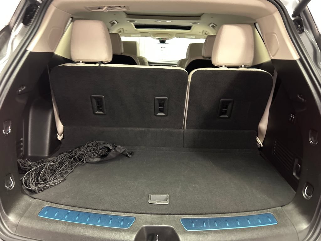 Used 2023 Buick Enclave Avenir w/ Avenir Technology Package FWD image 26