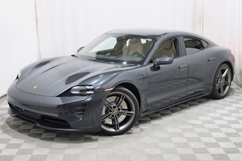 Used 2023 Porsche Taycan GTS AWD/4WD image 7
