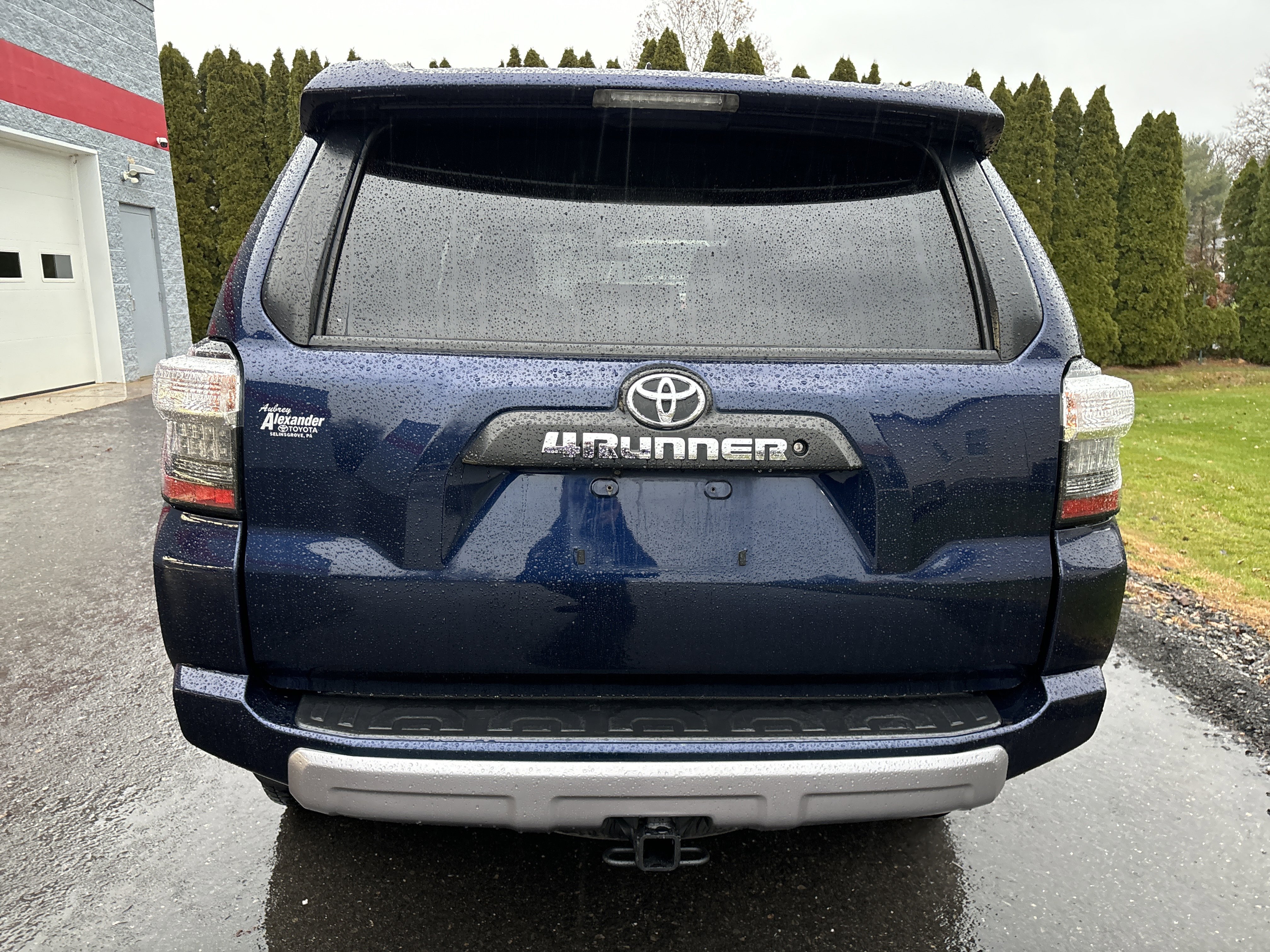 Used 2019 Toyota 4Runner TRD Off-Road video 4