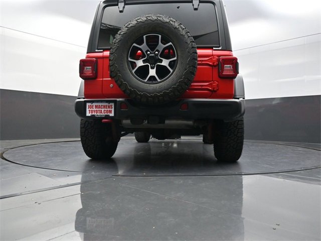 Used 2018 Jeep Wrangler Unlimited Rubicon w/ Dual Top Group image 32