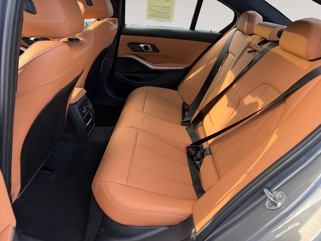 Certified 2024 BMW 330i xDrive Sedan w/ Premium Package AWD/4WD image 13
