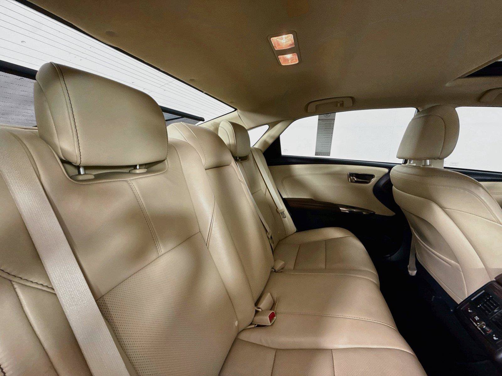 Used 2013 Toyota Avalon Limited FWD image 40