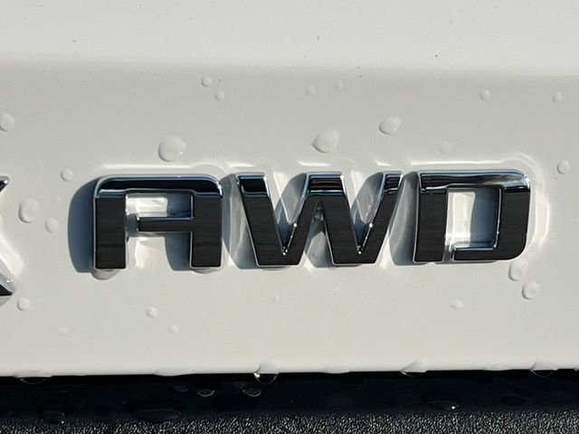 New 2026 Chevrolet Equinox LT w/ Convenience Package II image 8