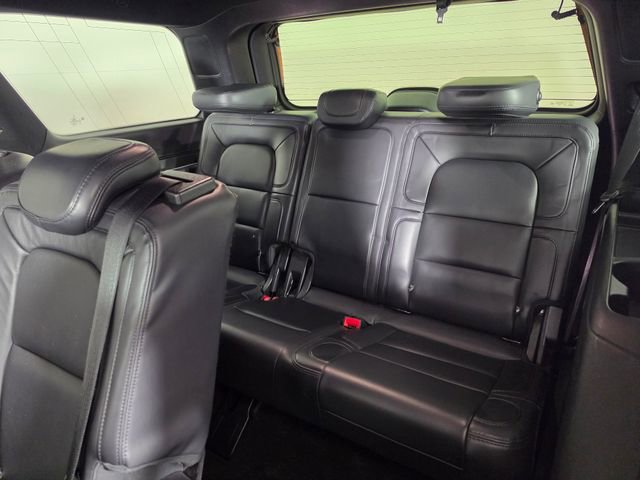 Certified 2021 Lincoln Navigator Reserve w/ Luxury Package AWD/4WD image 20
